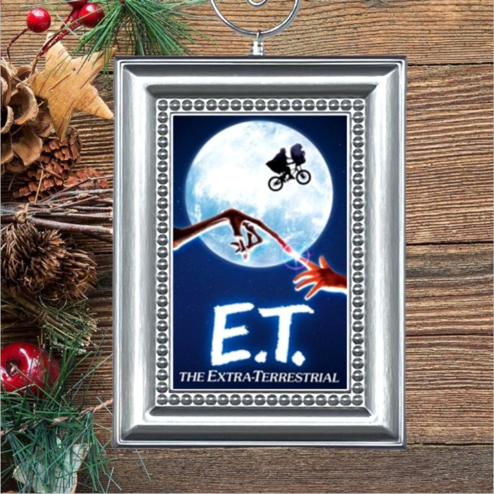 ET Movie Poster The‎ Extra Terrestrial Christmas Tree Ornament